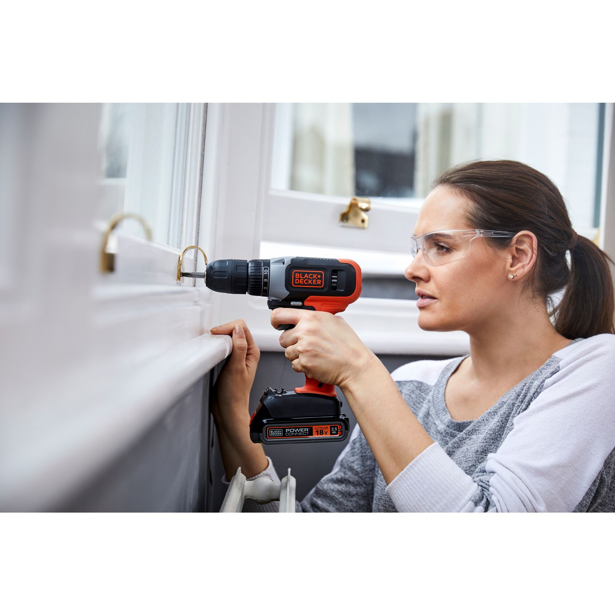 Black discount decker 18v