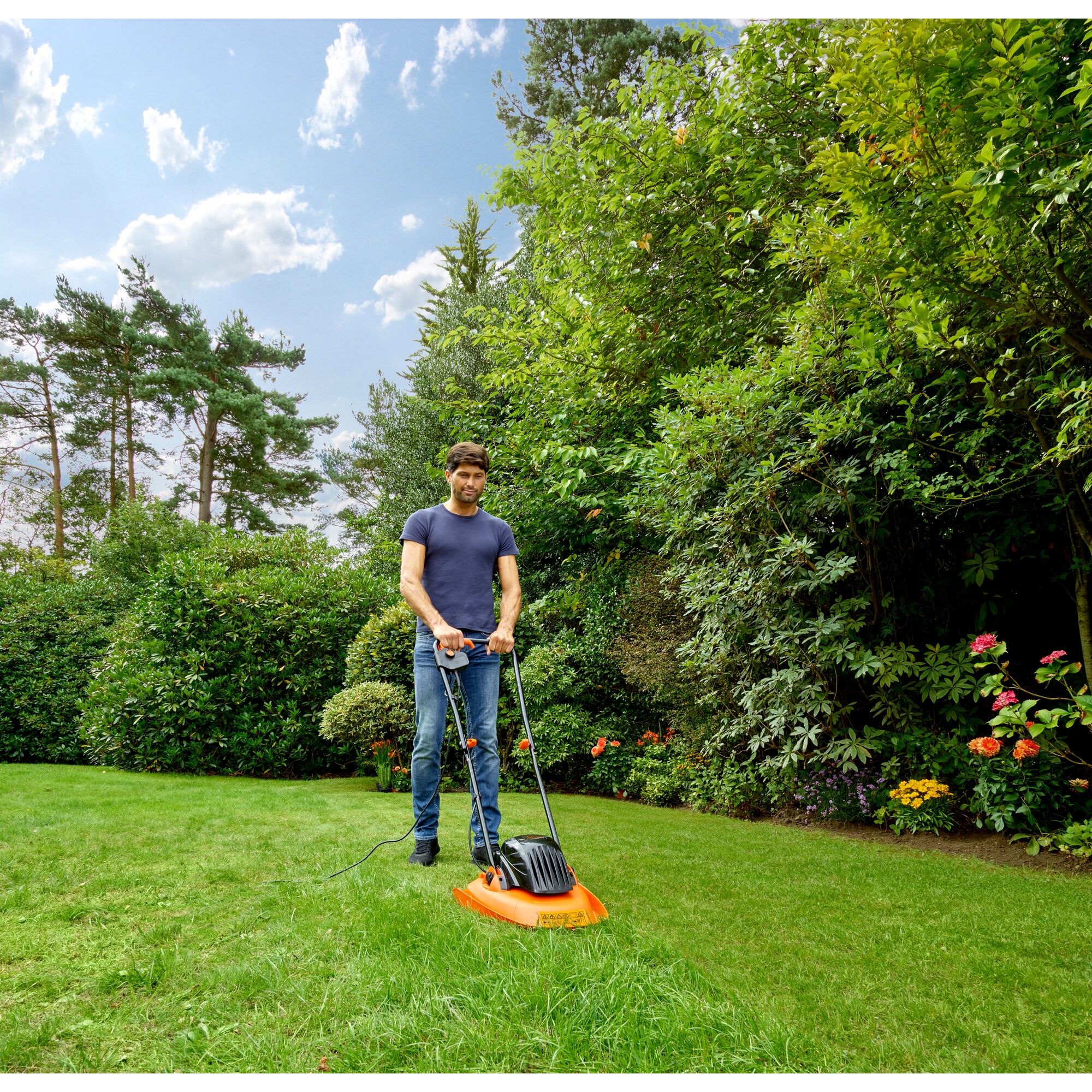 Hover mower with grass box hot sale