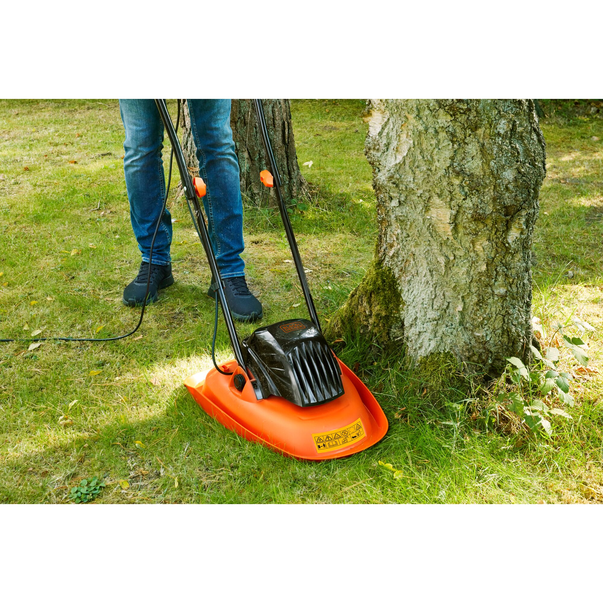 30cm 1200W Electric Hover Mower BLACK DECKER