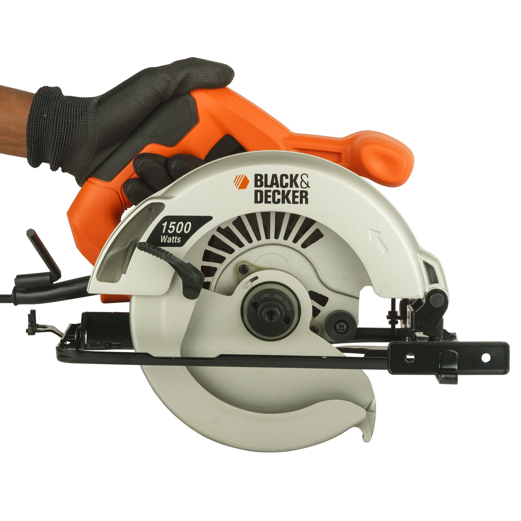 BLACKDECKER CS1500 circular saw side view, orange and silver, 1500 watts, gloved hand holding handle.